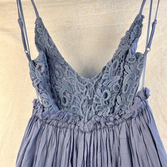 Fashion Nova Ancient Rome Maxi Dress Blue Lace Crotchet Boho Flowy Size S NWT - Picture 8 of 11